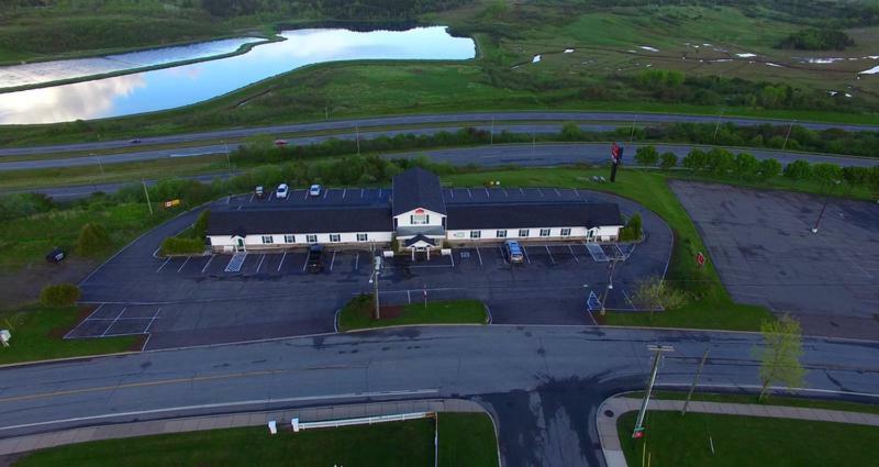 Econo Lodge Inn & Suites Saint John Exteriér fotografie